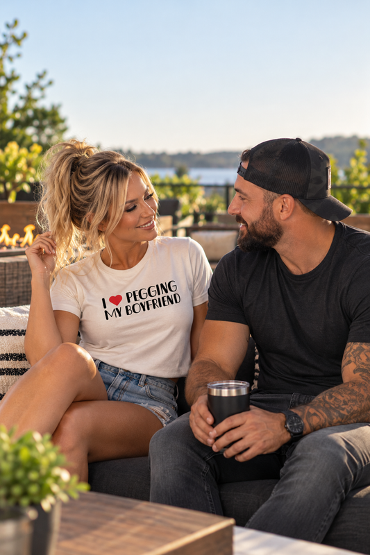 I Love Pegging My Boyfriend Women's Graphic T-Shirt